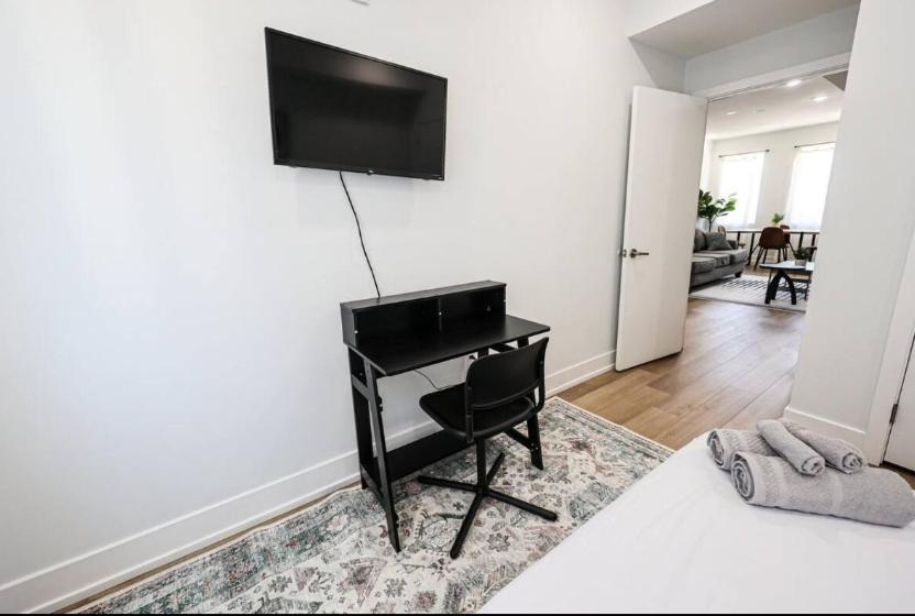 2bdrm In The Heartofphilly Apartment